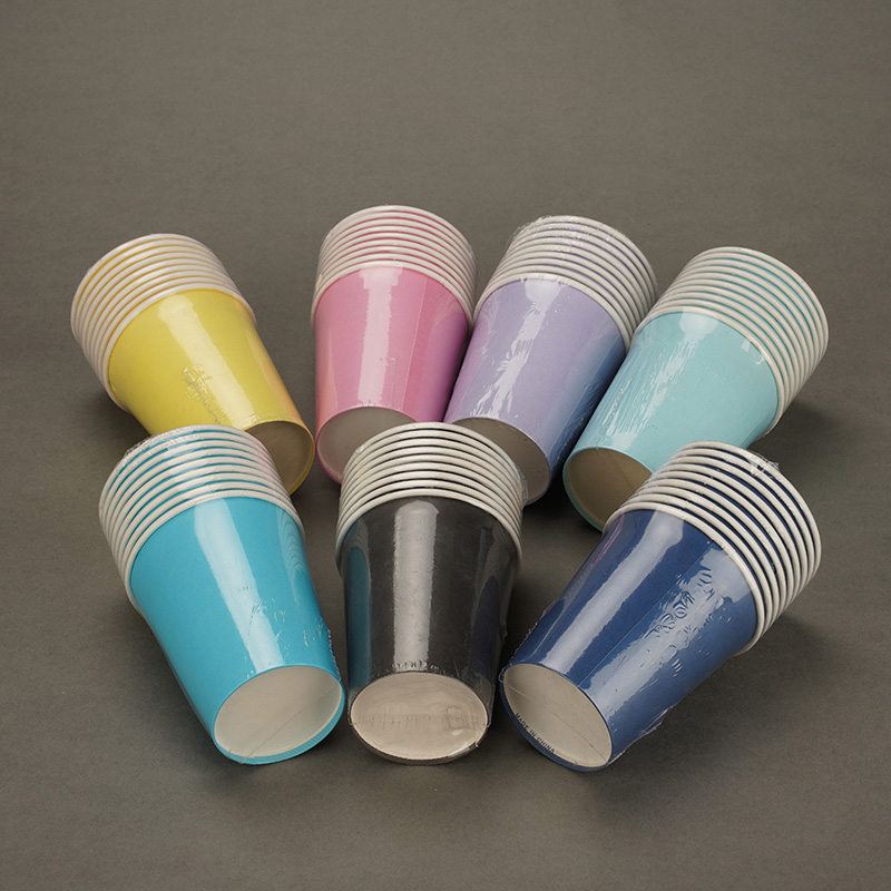 Single wall paper cups