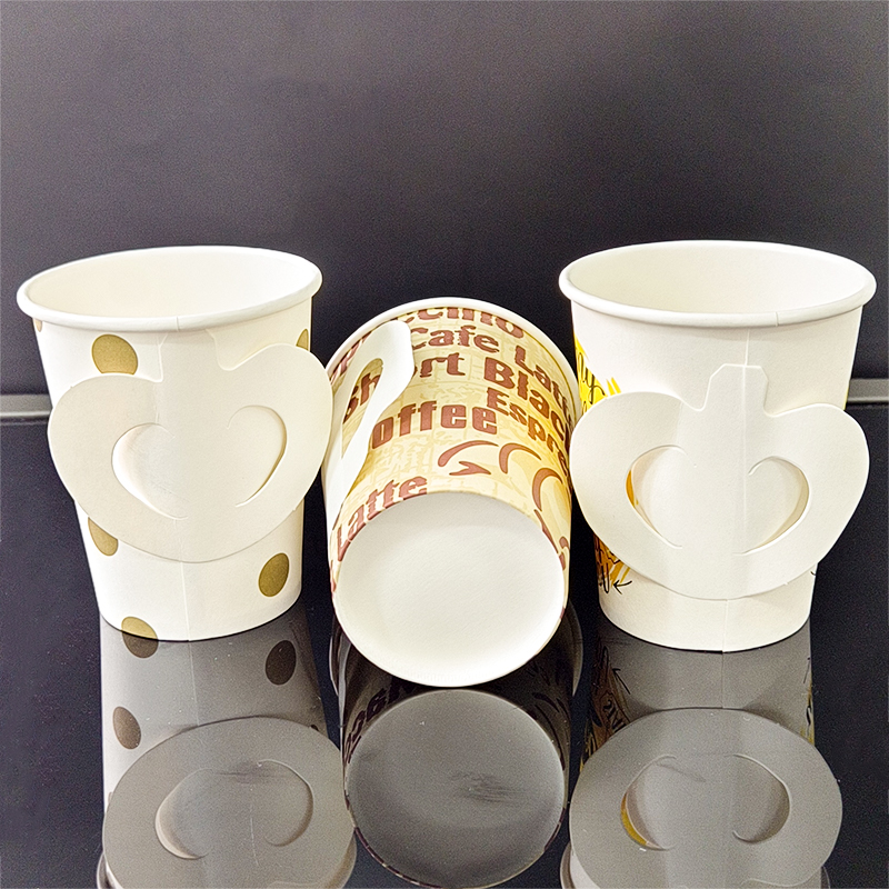 Paper cups with handle