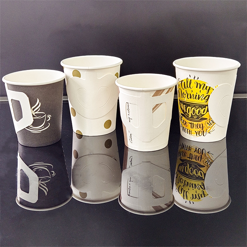 Paper cups with handle