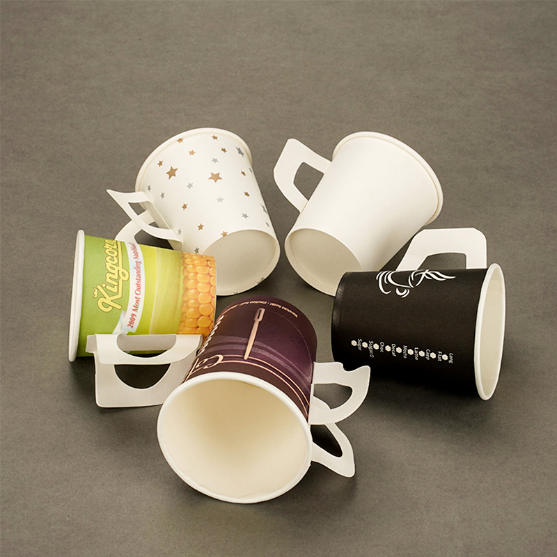 Paper cups with handle